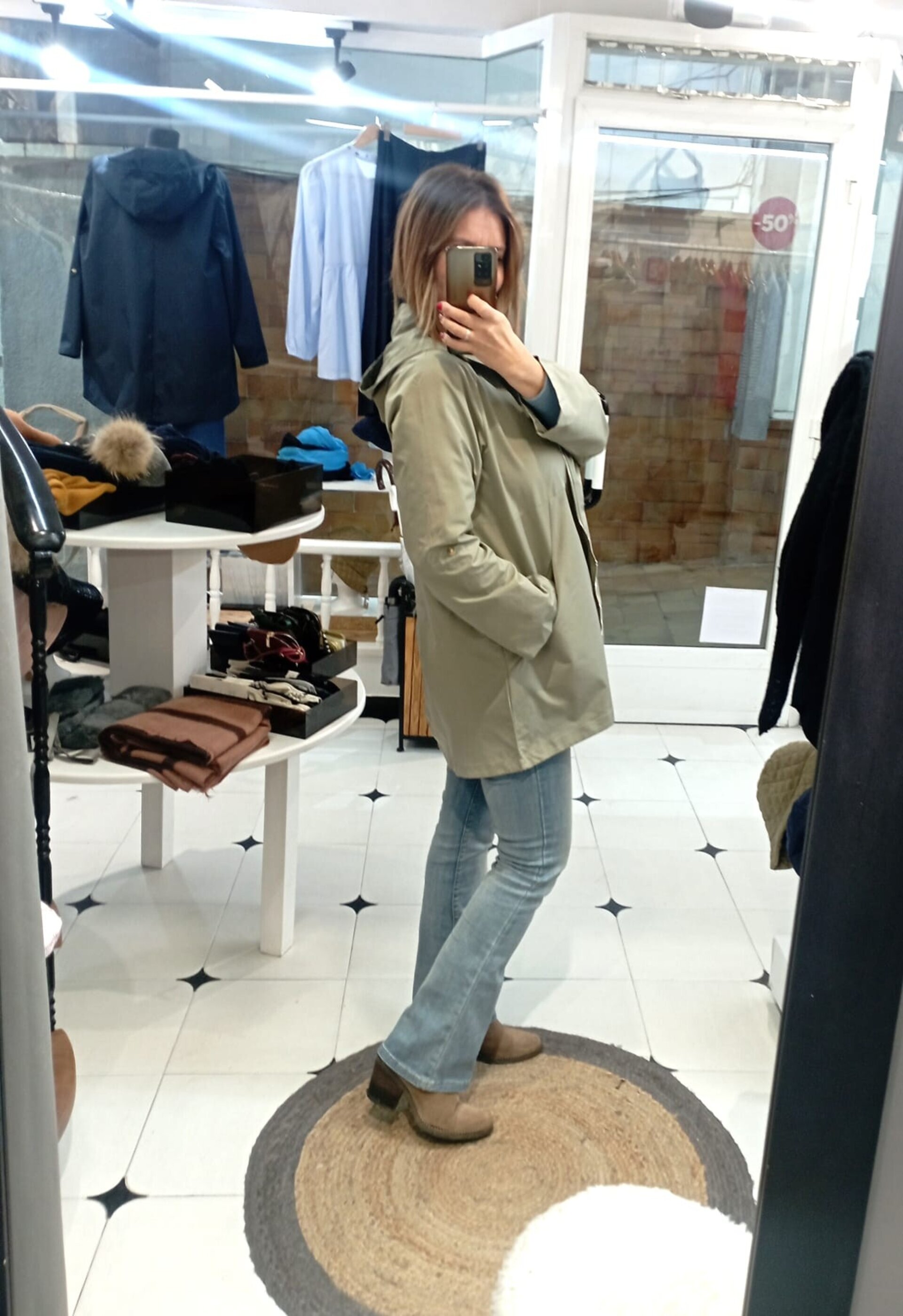 CHAQUETA CORTAVIENTOS SANDRA - 9