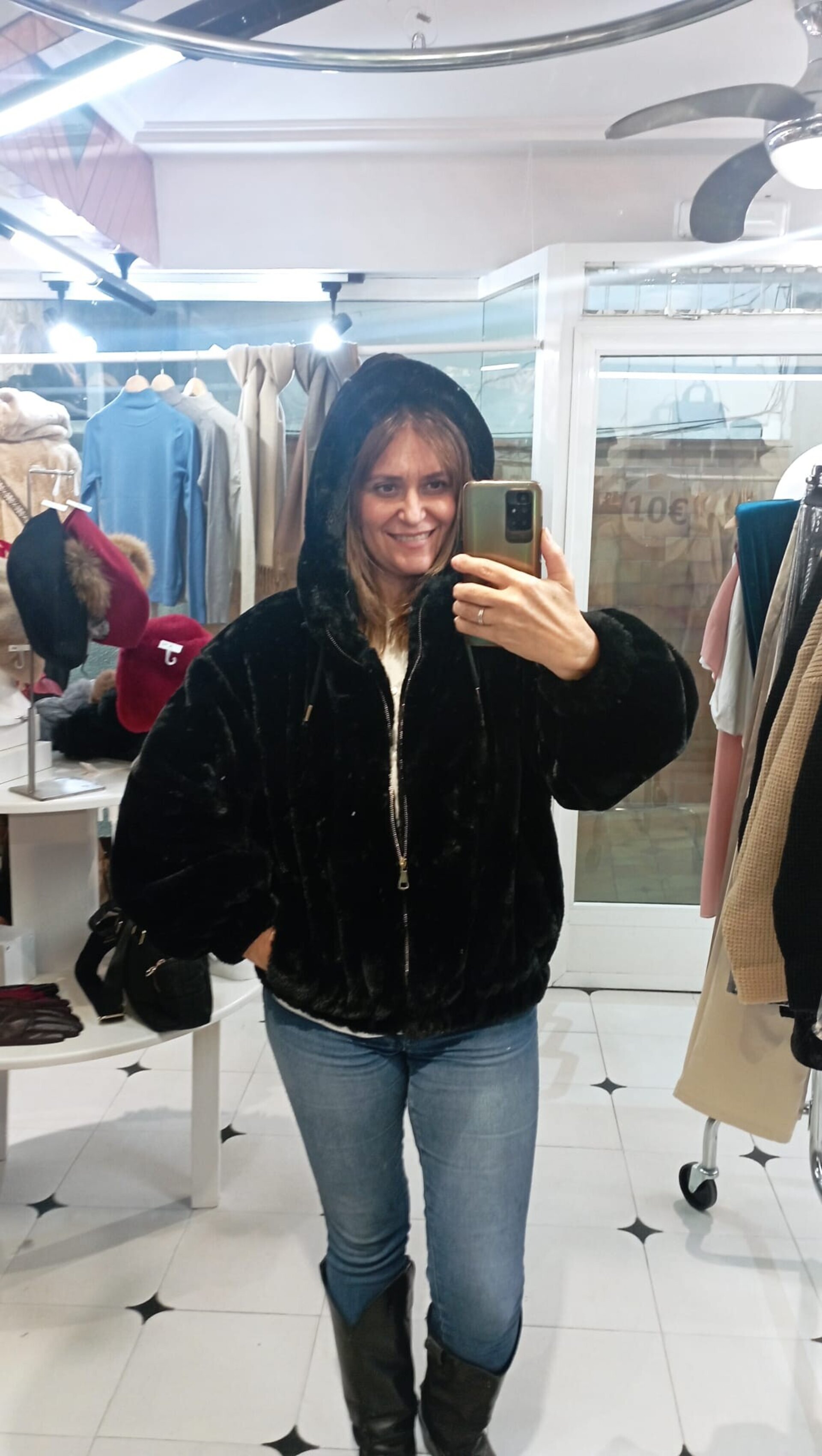 CHAQUETÓN PELO FURRY - 2