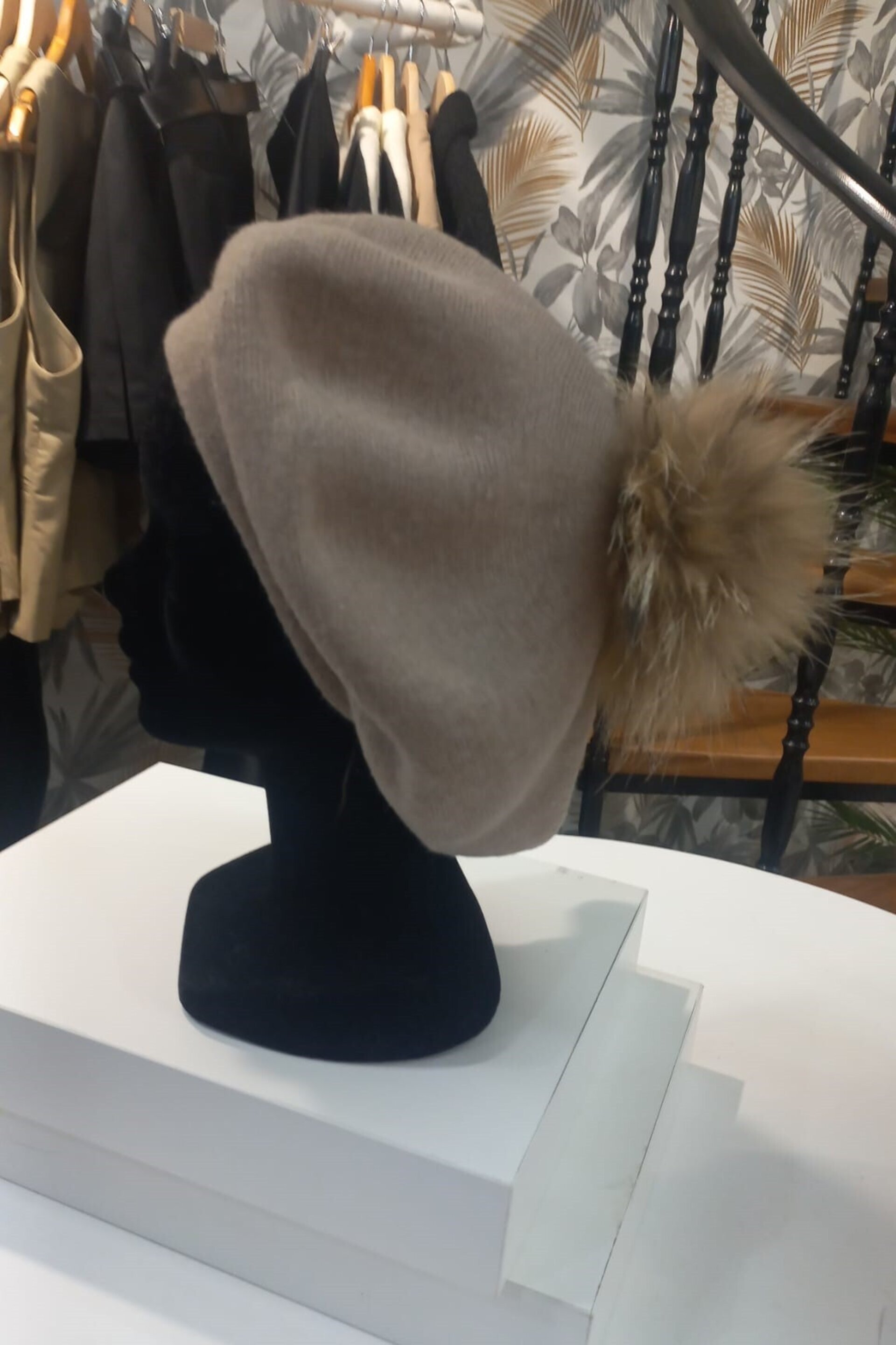 BOINA POMPÓN - 4