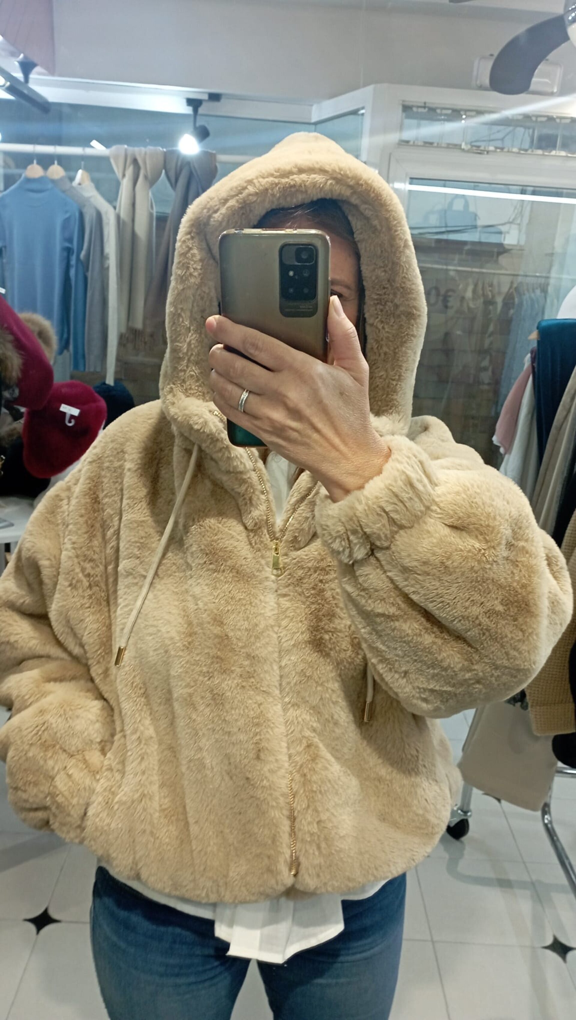 CHAQUETÓN PELO FURRY - 6