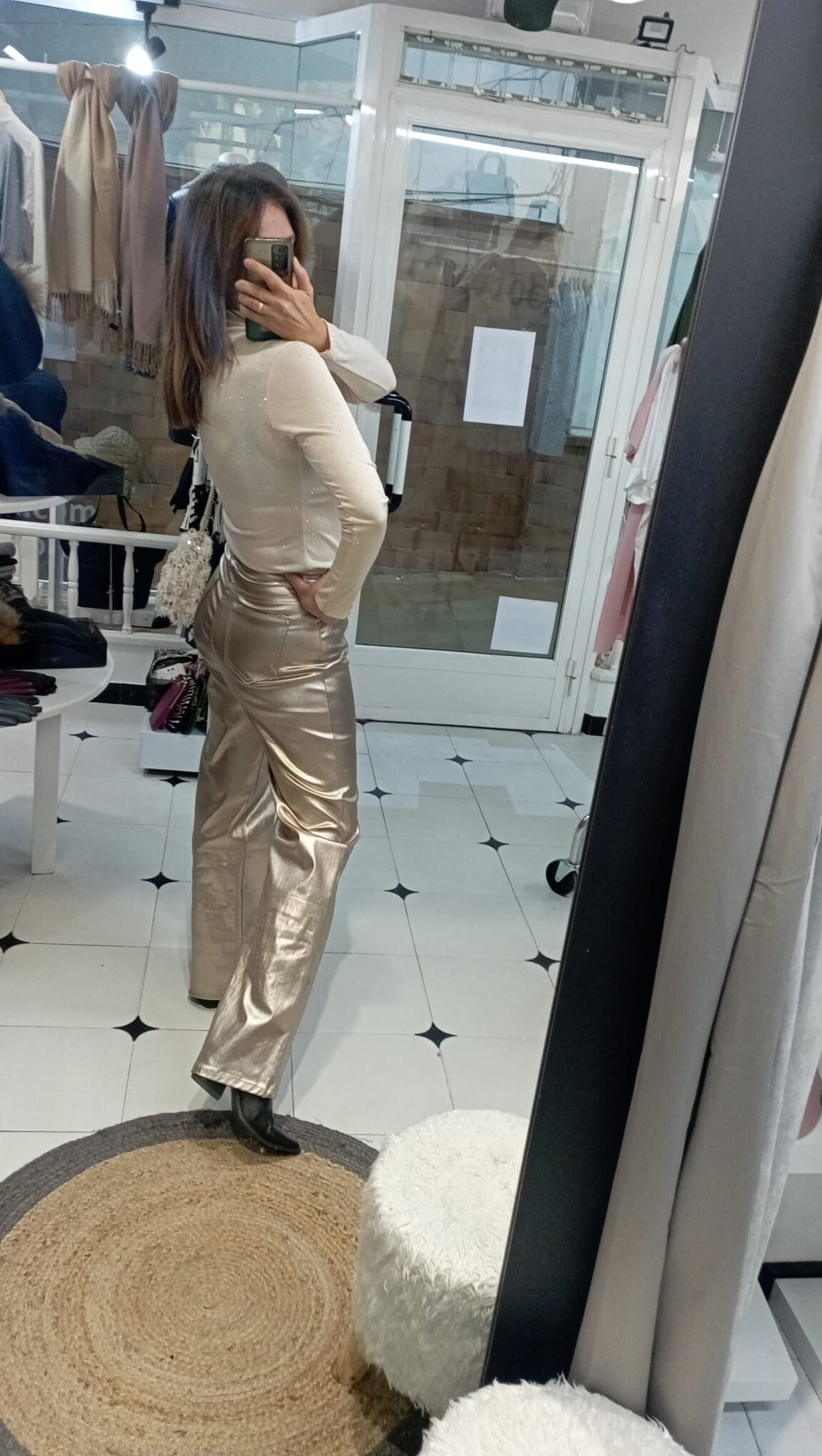 PANTALÓN DORADO NEREA - 2